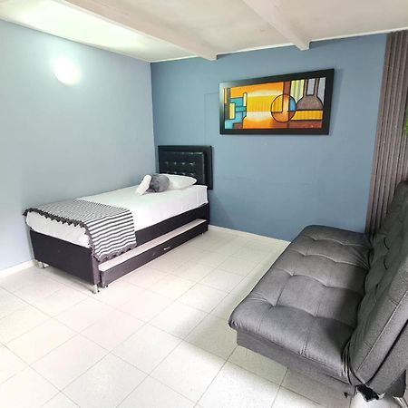 New Cozy Apartment In The Poblado, San Lucas Medellín Exteriör bild