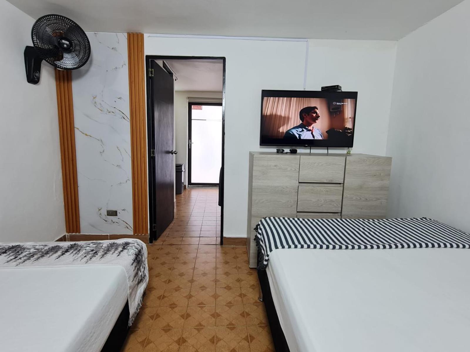 New Cozy Apartment In The Poblado, San Lucas Medellín Exteriör bild